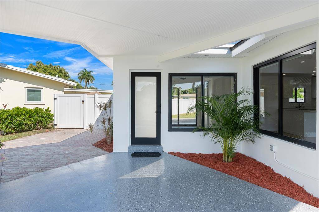 Pompano Beach, FL 33060,455 SW 14th Ct