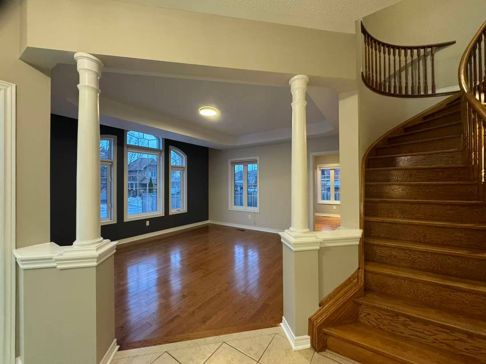 Georgina, ON L4P 4G3,79 Ian DR