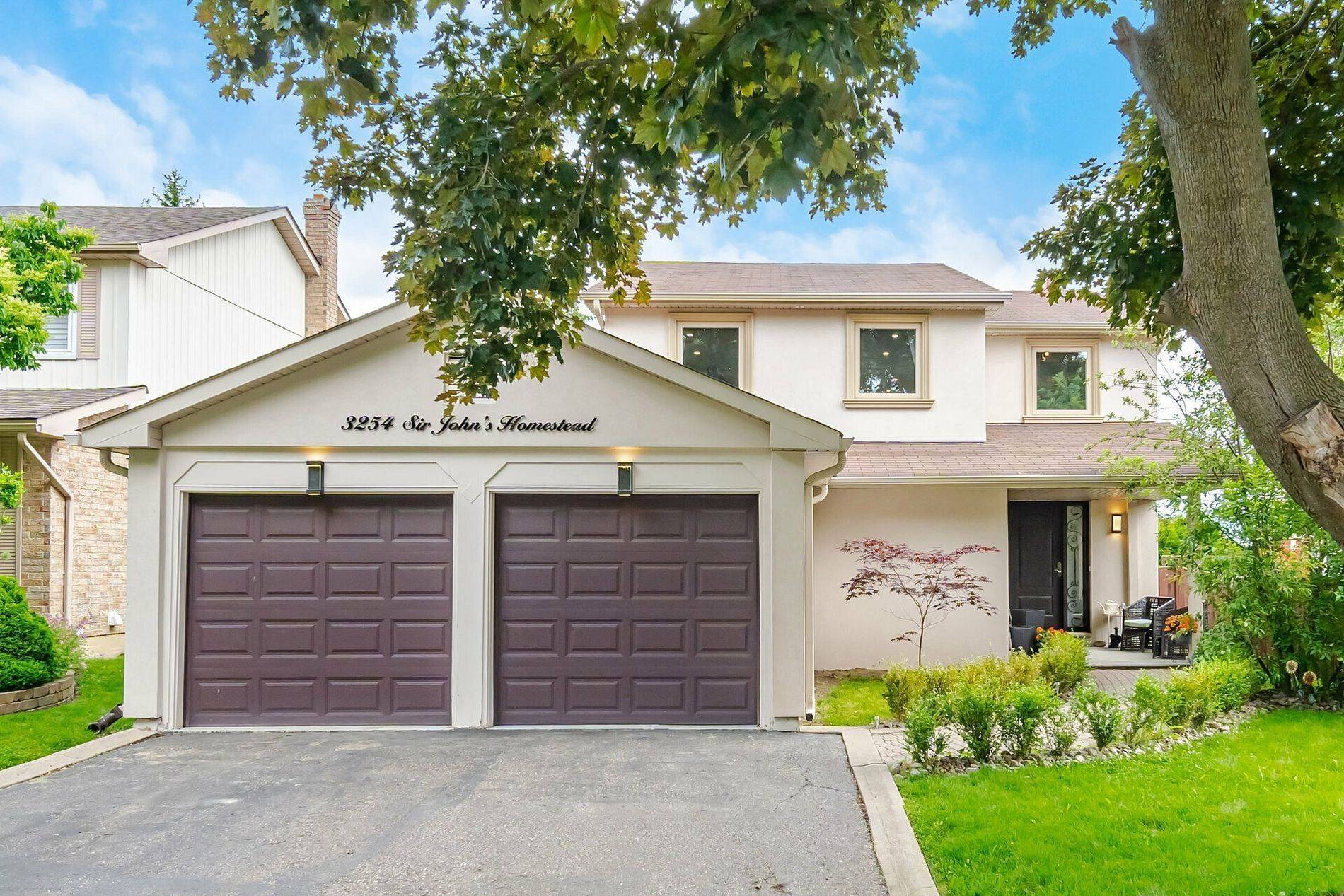 Mississauga, ON L5L 2P1,3254 Sir Johns Homestead