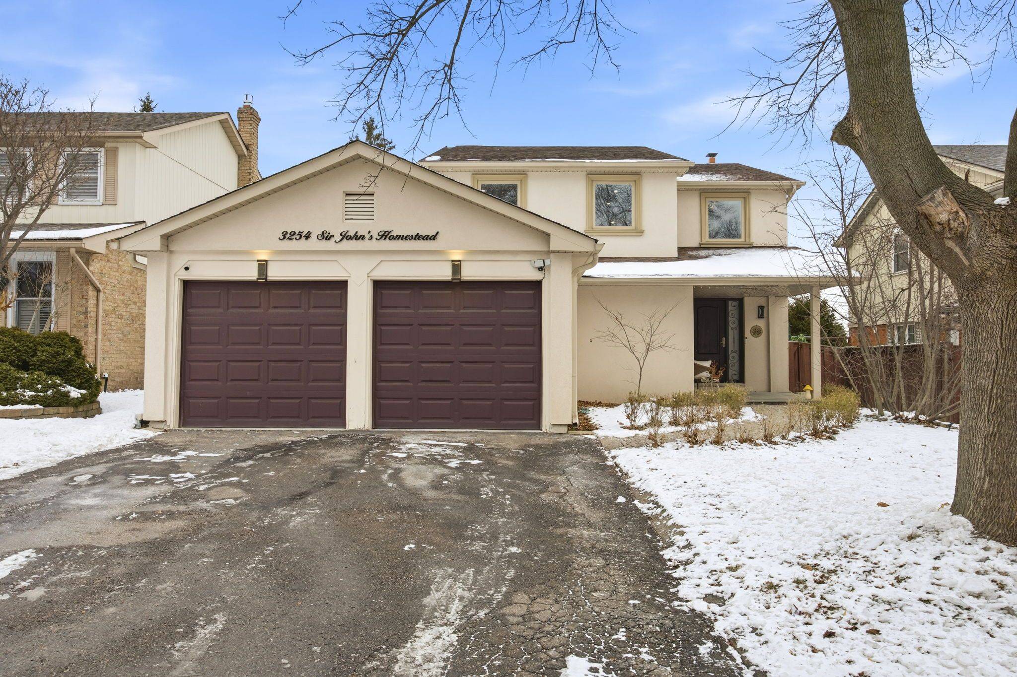 Mississauga, ON L5L 2P1,3254 Sir Johns Homestead