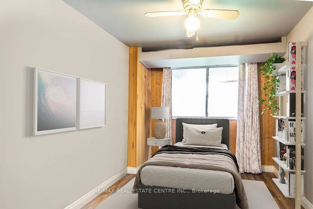 Mississauga, ON L5K 2C8,2095 Roche CT #124