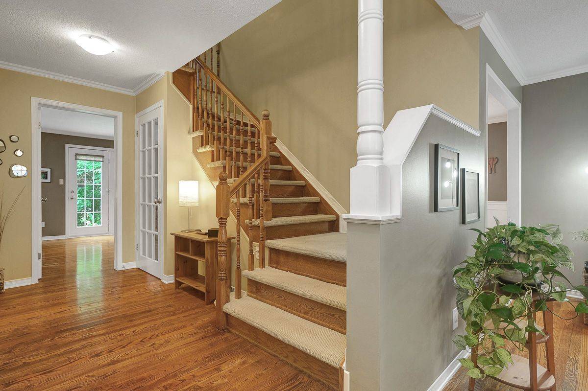 Stittsville - Munster - Richmond, ON K2S 1R2,35 Crantham CRES