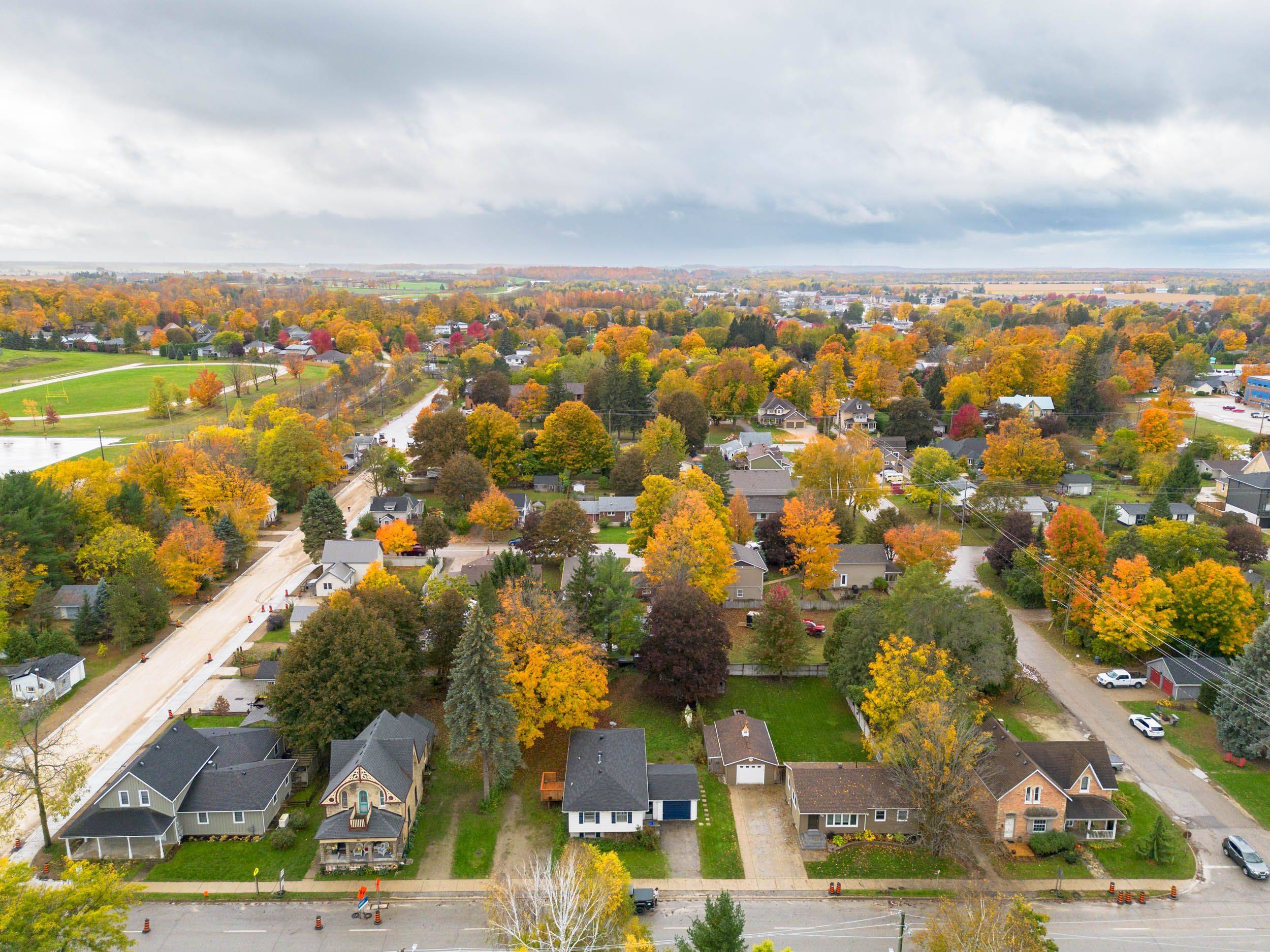 Saugeen Shores, ON N0H 2C0,698 Gustavus ST