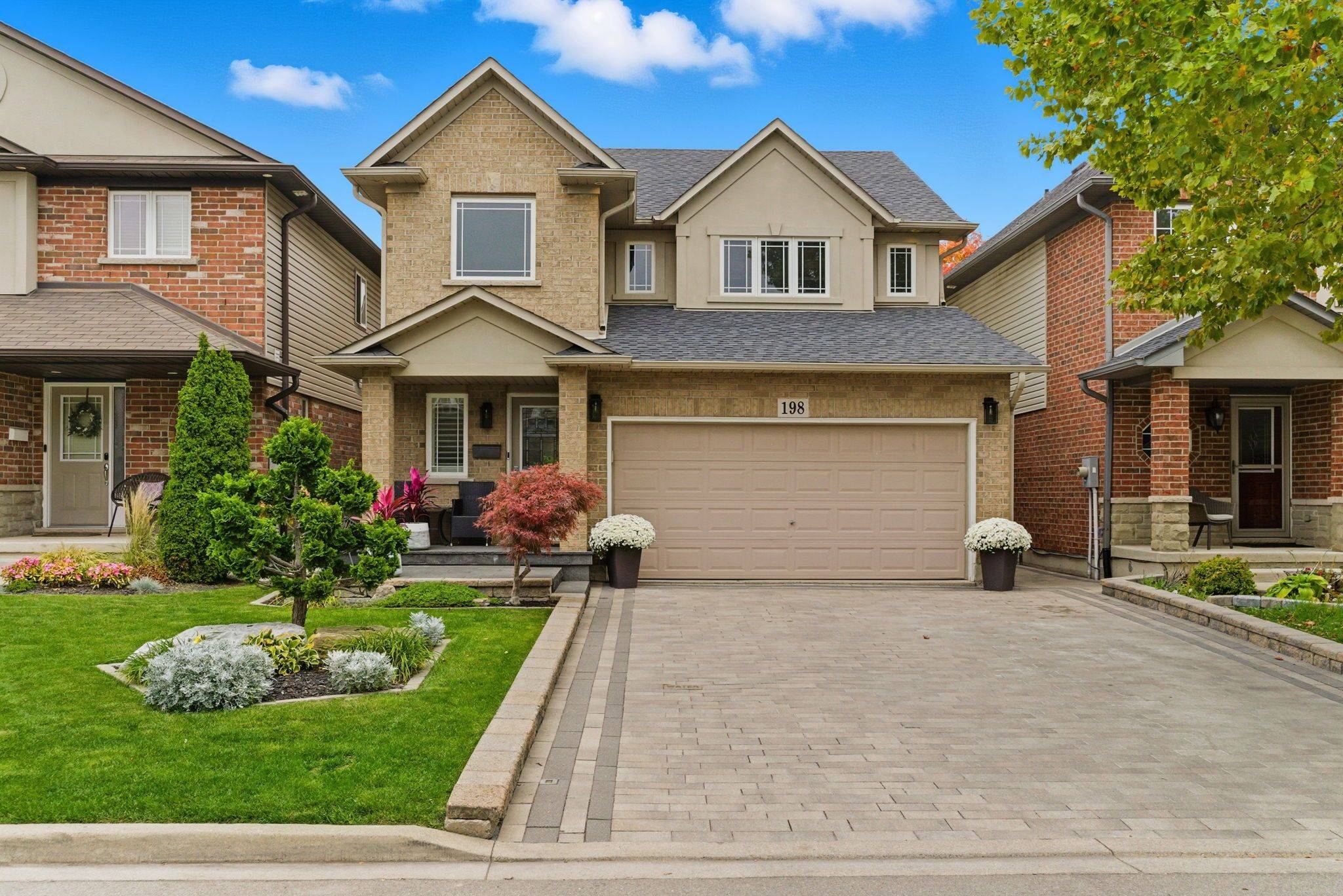 Hamilton, ON L9C 0B4,Address not disclosed