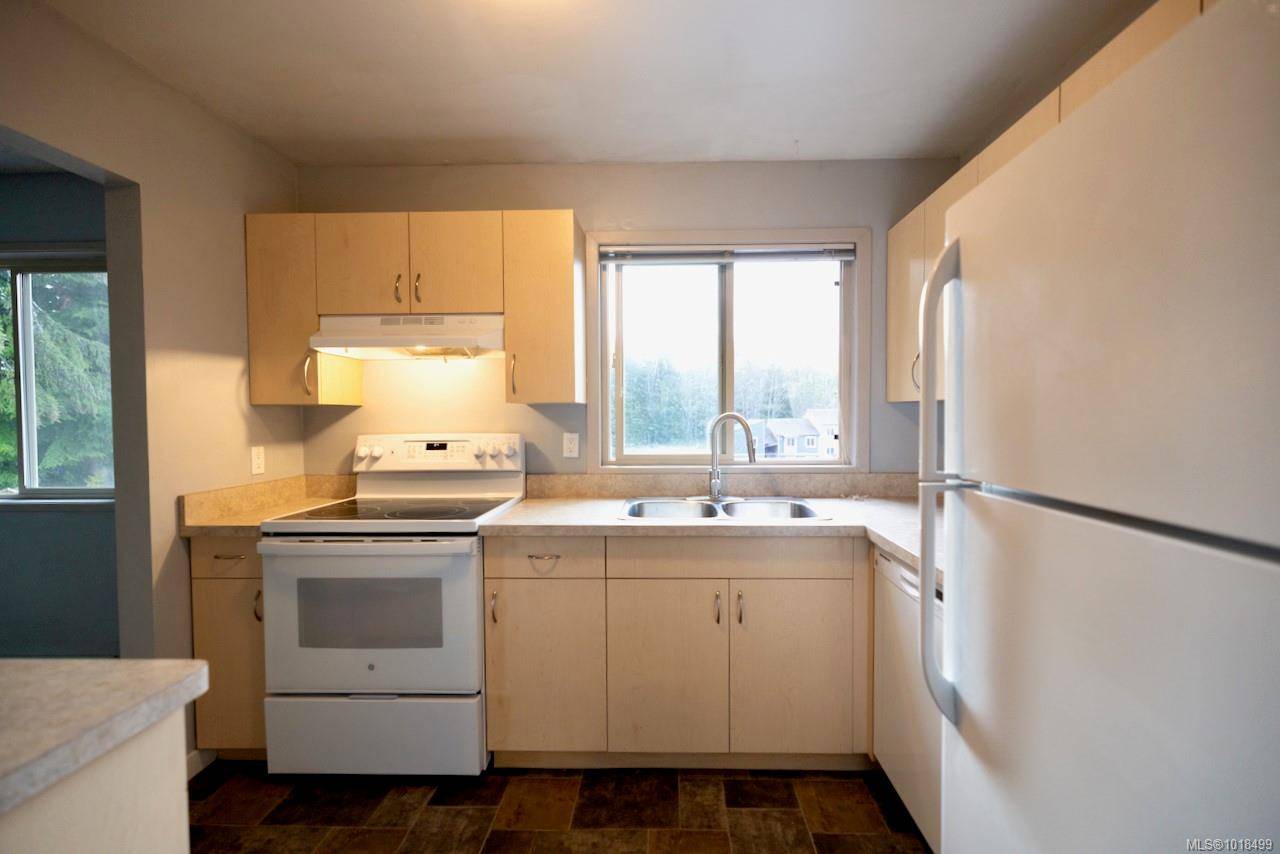 Port Hardy, BC V0N 2P0,7077 Highland Dr #21