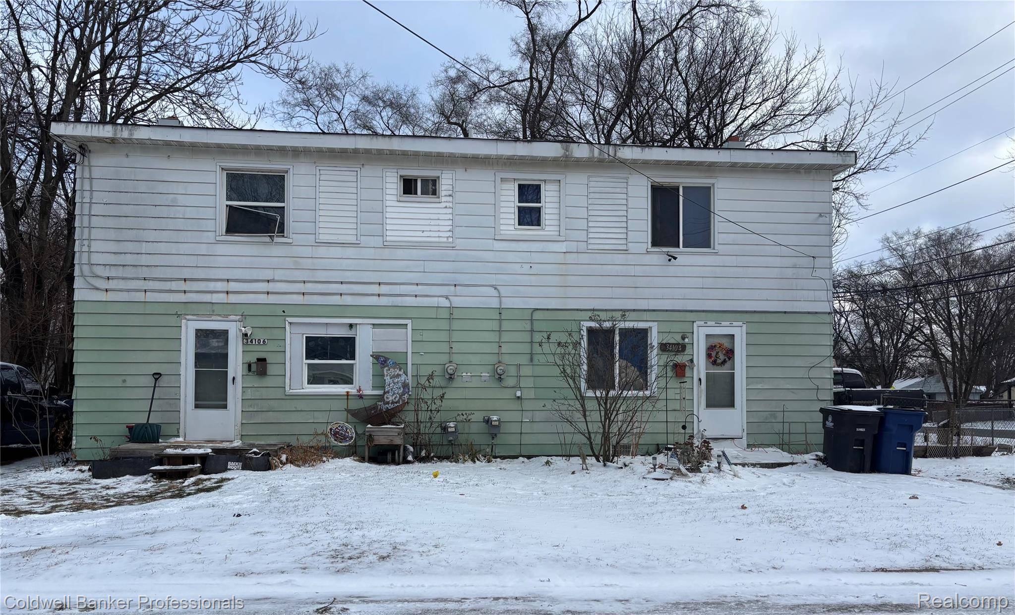 Westland, MI 48186,34104 Decatur CT