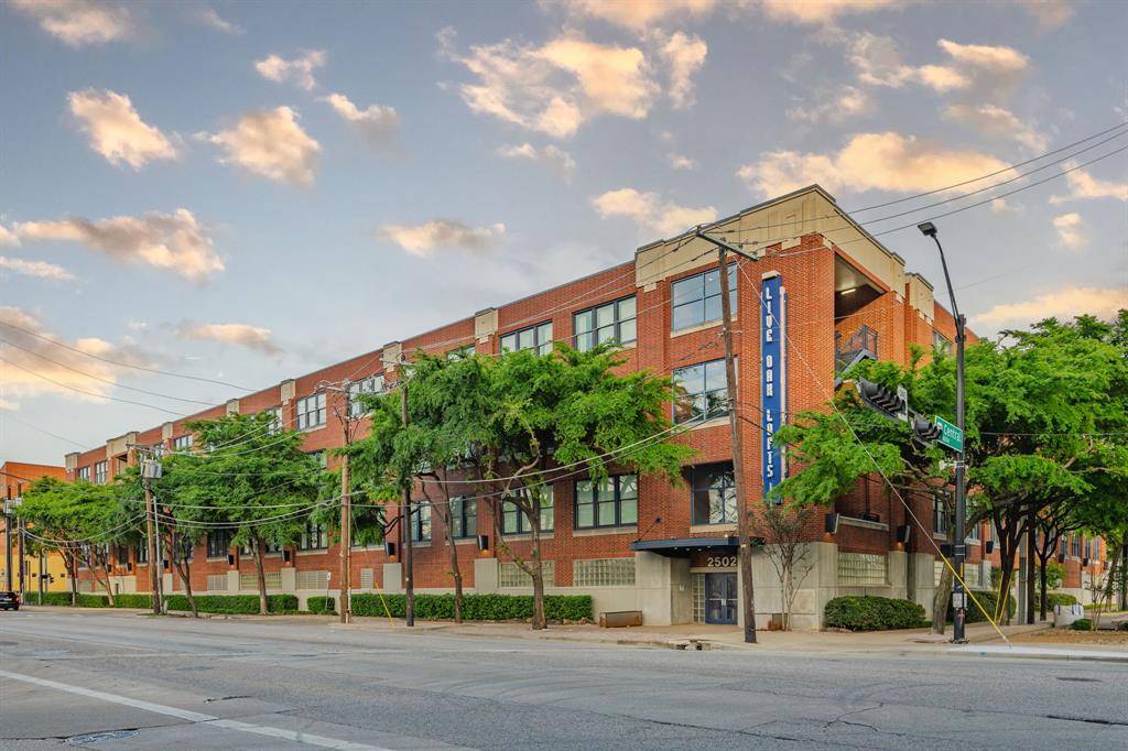 Dallas, TX 75204,2502 Live Oak Street #332