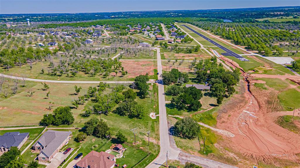 Granbury, TX 76049,8433 W Landings Road