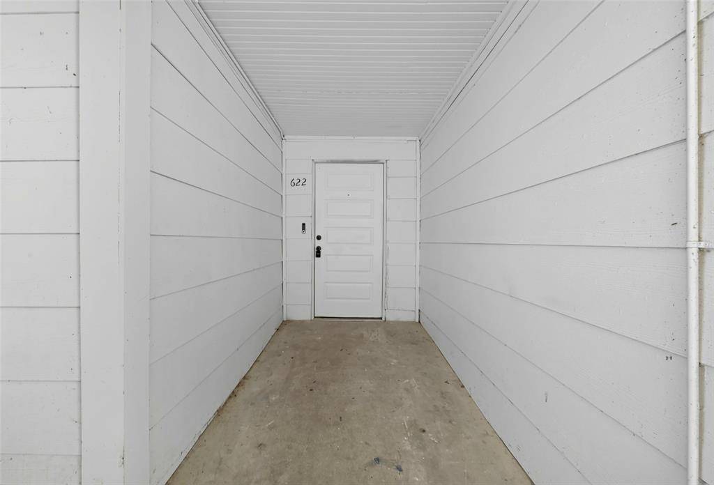 Sherman, TX 75090,620 S Charles Street