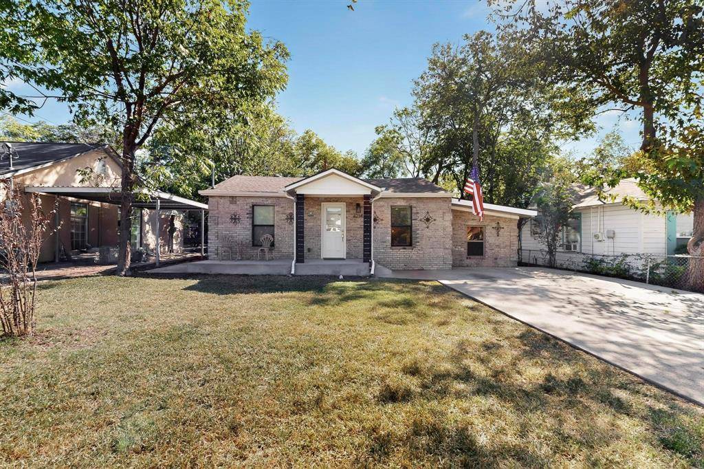 Dallas, TX 75211,4214 Falls Drive