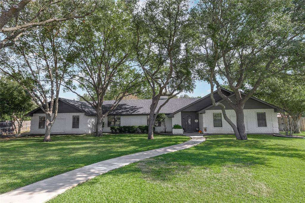 Brownwood, TX 76801,3 Redstone