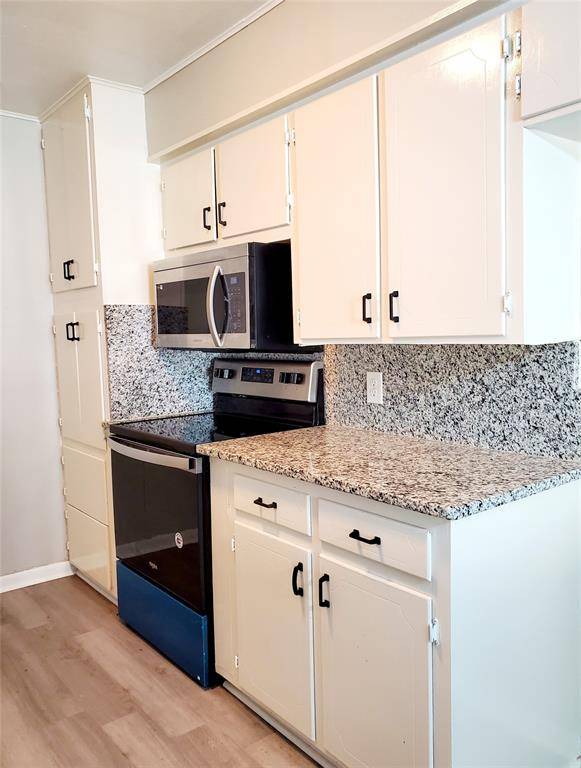 Savoy, TX 75479,202 W Whitewright Road