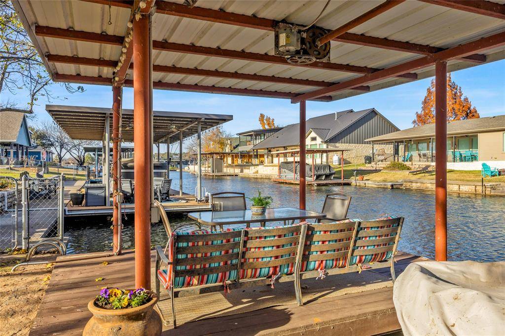 Granbury, TX 76048,3415 Tahitian Court