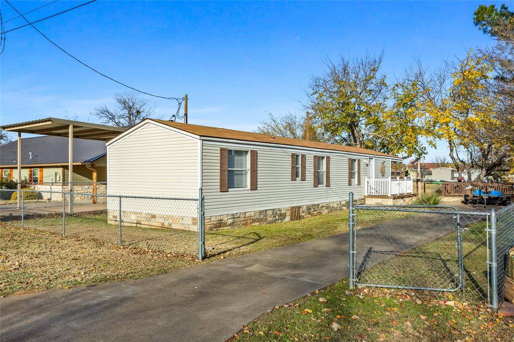 Granbury, TX 76048,3415 Tahitian Court