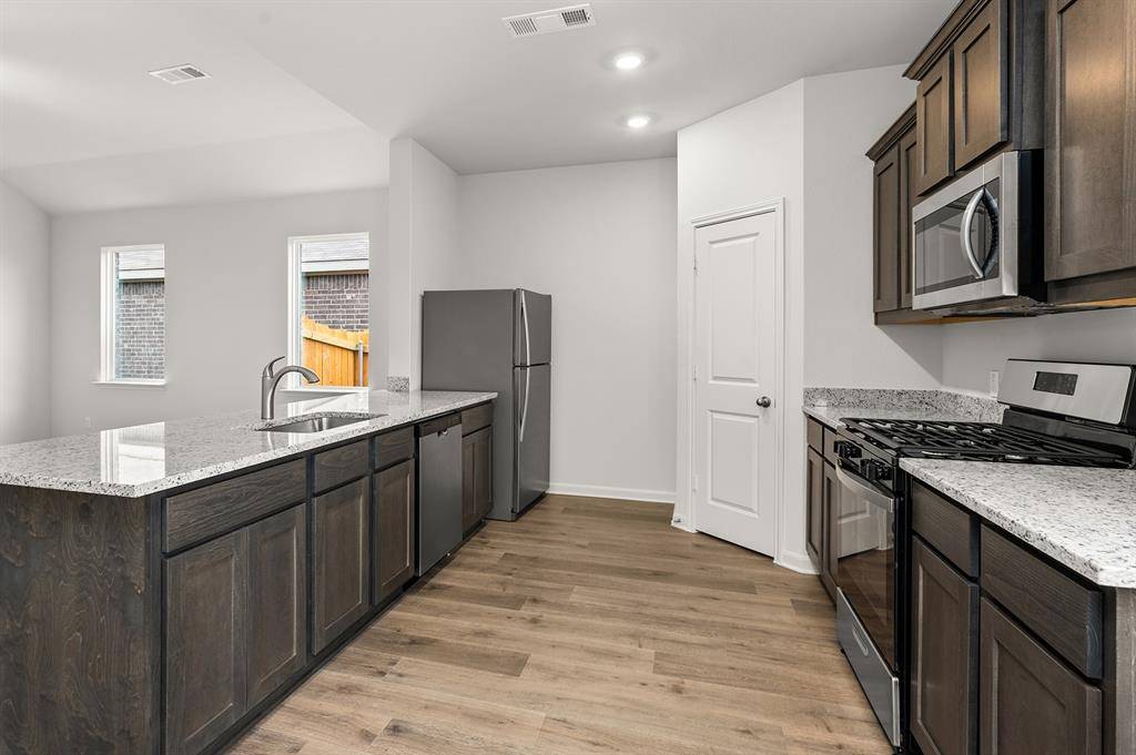 Venus, TX 76084,321 Julian Davis Drive