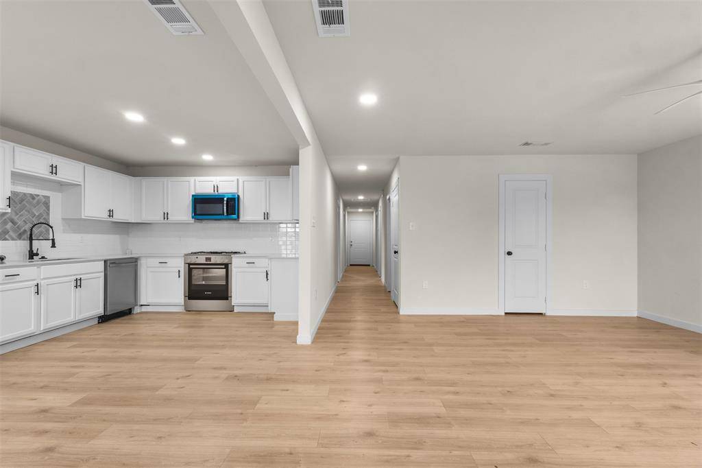 Dallas, TX 75215,3915 Coolidge Street