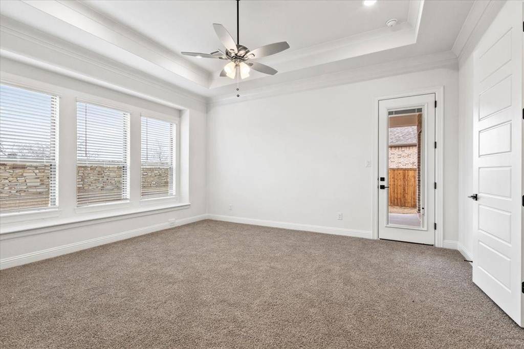 Azle, TX 76020,208 Bristol Lane