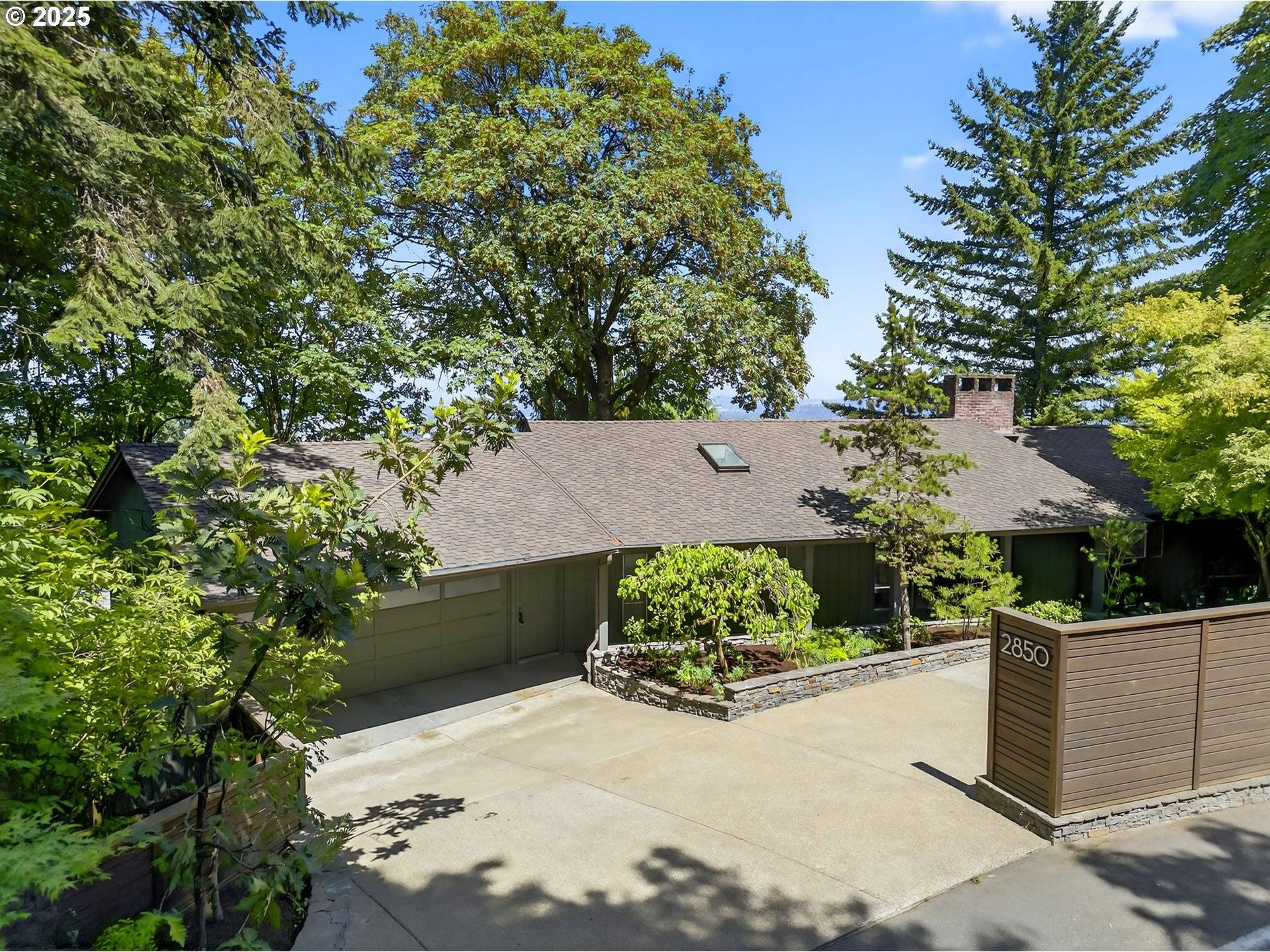 Portland, OR 97239,2850 SW FAIRMOUNT BLVD