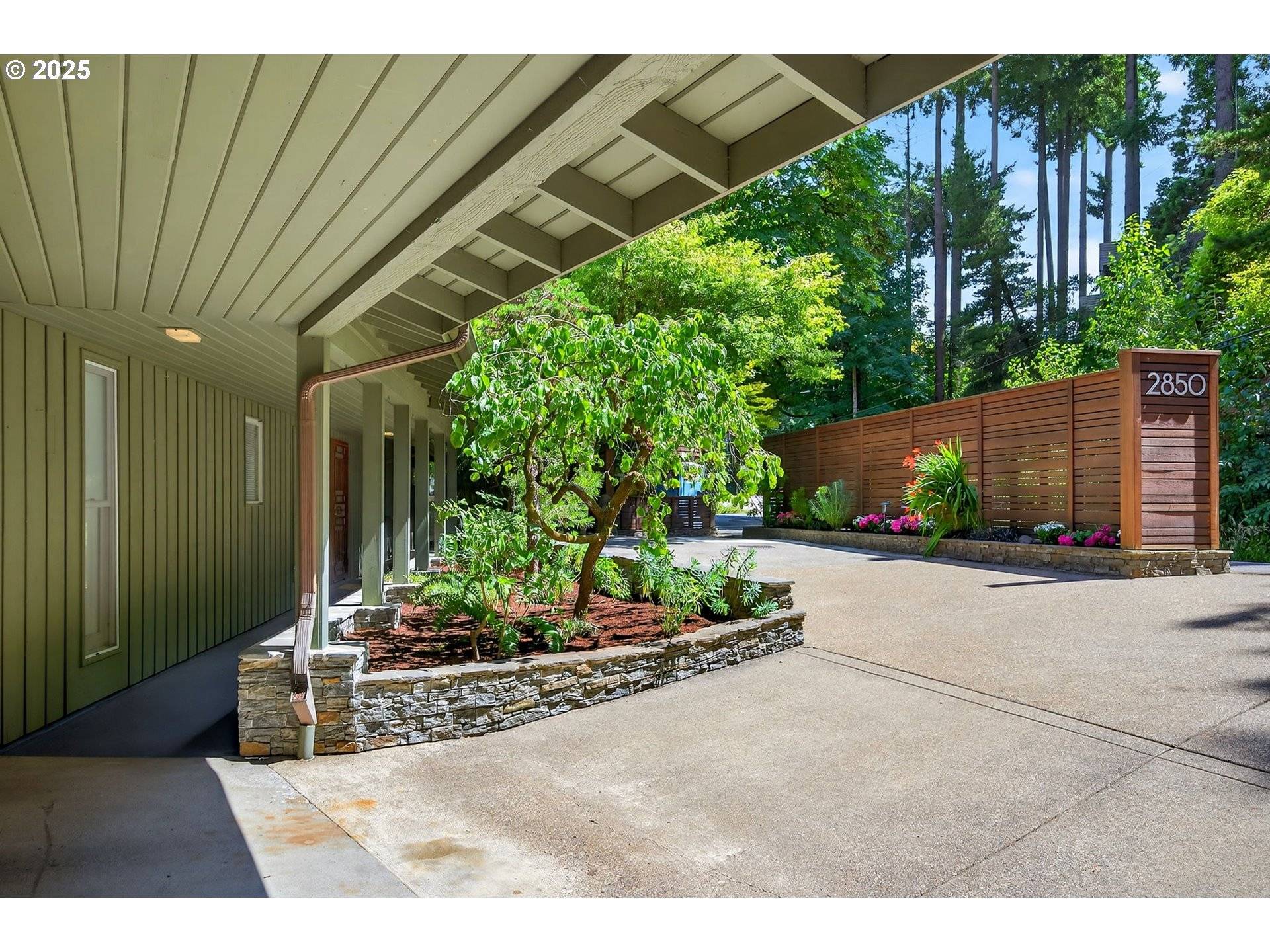 Portland, OR 97239,2850 SW FAIRMOUNT BLVD