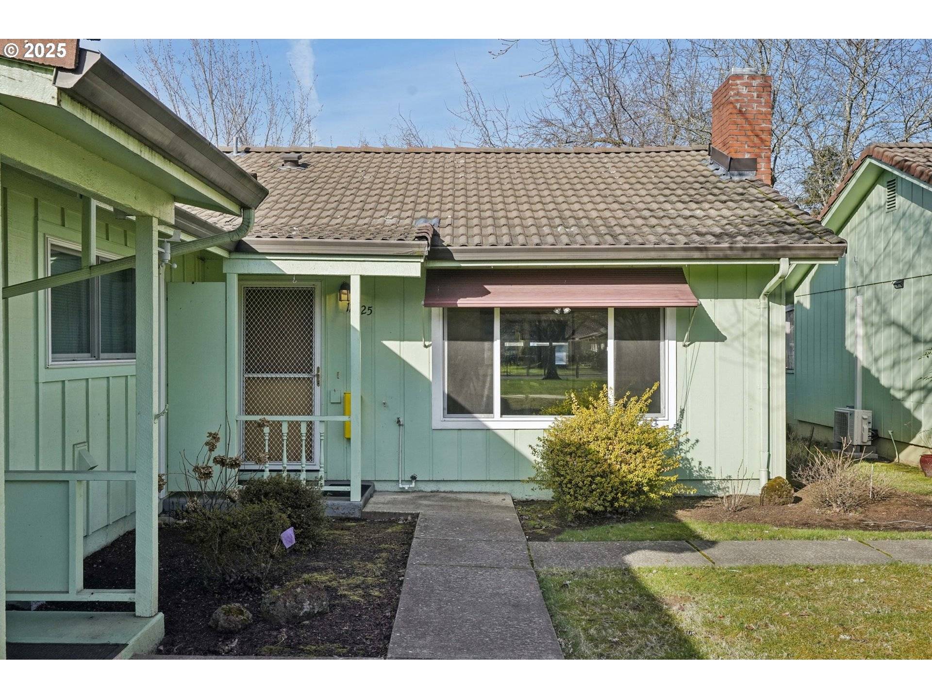 Portland, OR 97233,12325 SE MAIN ST