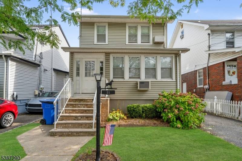 Rutherford Boro, NJ 07070,11 Ayer Pl