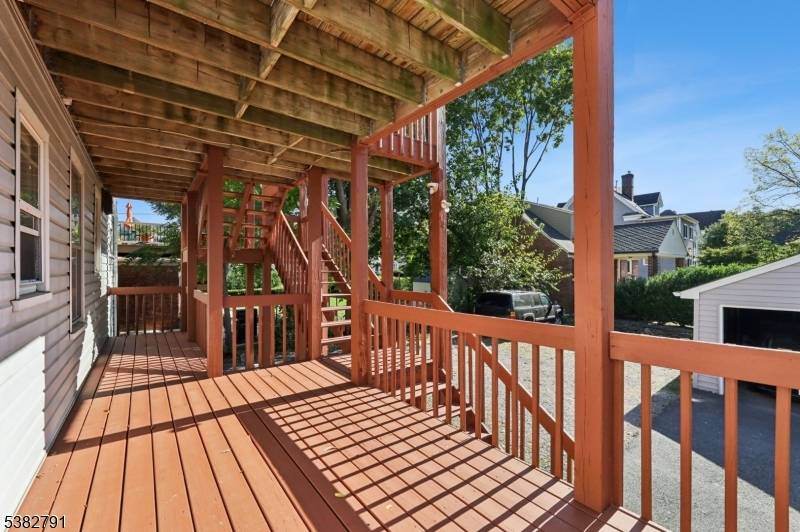 Madison Boro, NJ 07940,57 Greenwood Ave