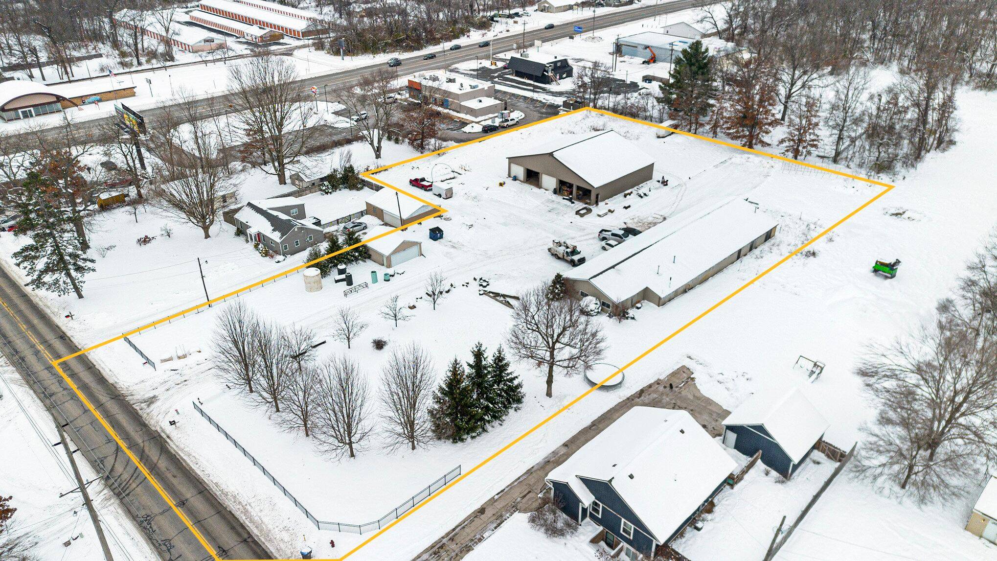 Niles, MI 49120,1115 State Line RD