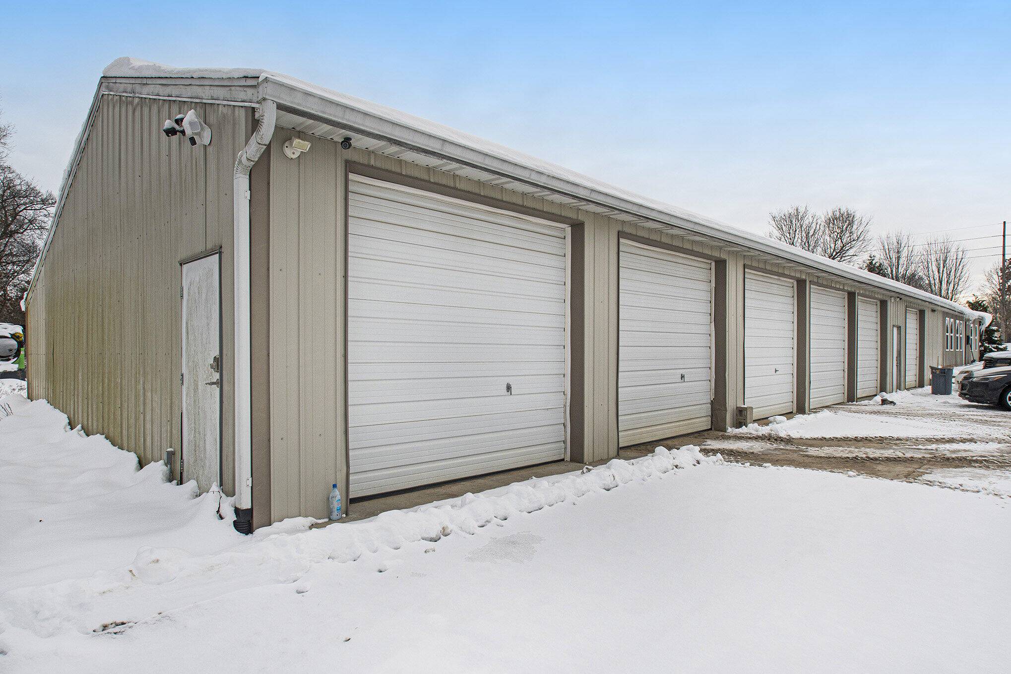 Niles, MI 49120,1115 State Line RD