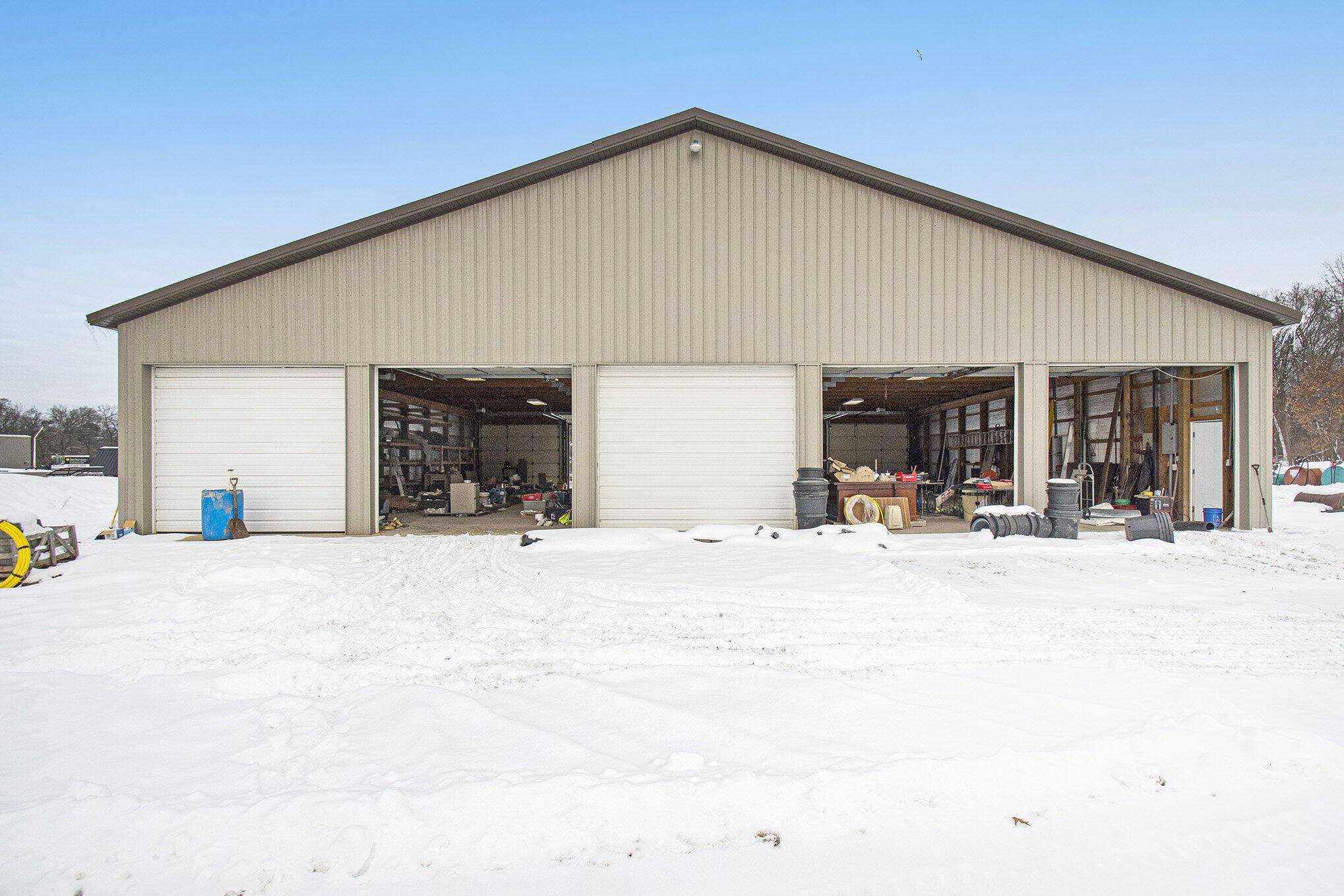 Niles, MI 49120,1115 State Line RD