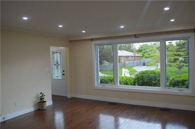 Toronto E09, ON M1G 3C6,24 Milford Haven DR #Main