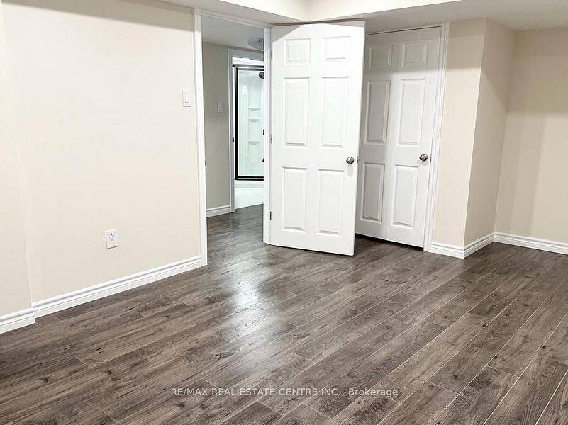 Clarington, ON L1E 2V2,90 Oke RD #Bsmt