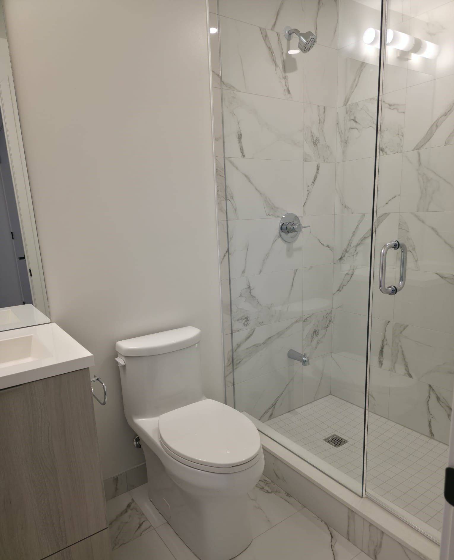 Vaughan, ON L4K 0P9,195 Commerce ST #3105