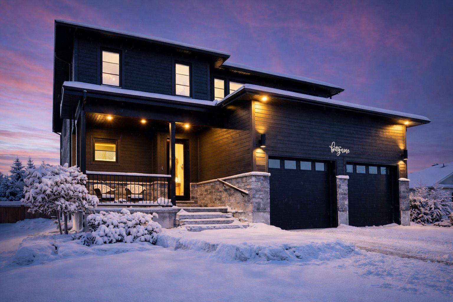 Collingwood, ON L9Y 0G7,49 Stanley ST