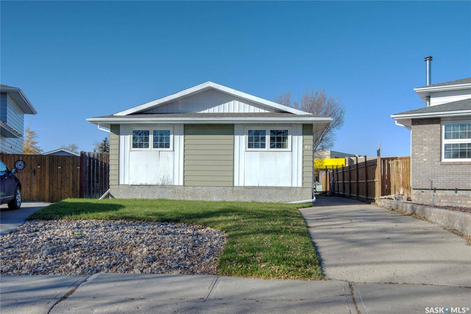Regina, SK S4X 2C8,87 Carter CRESCENT