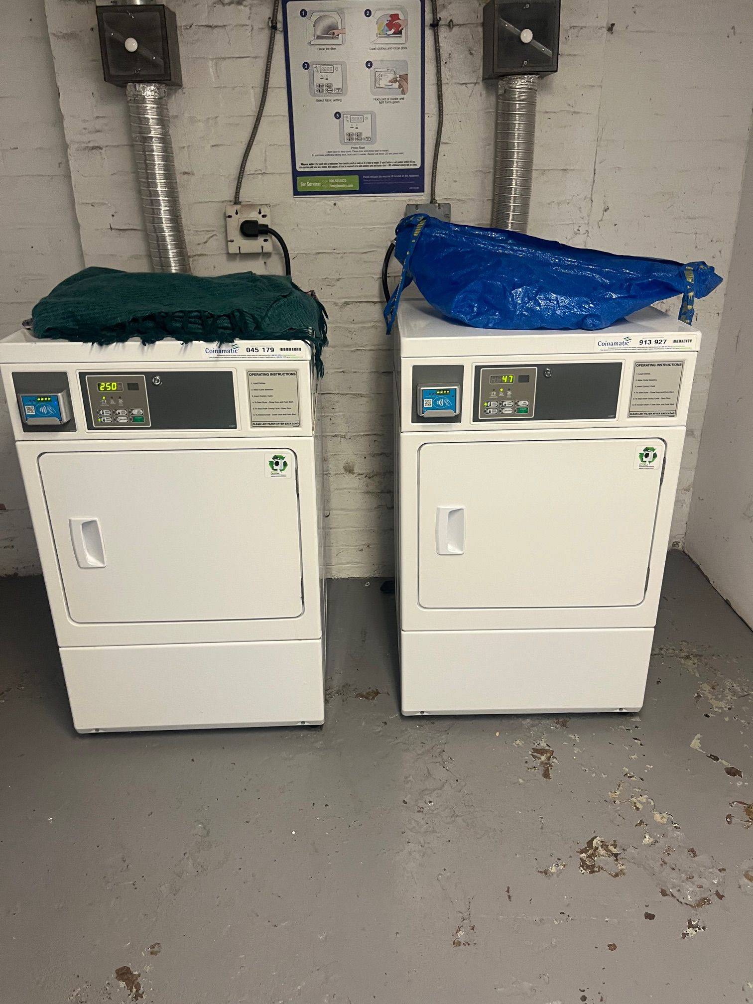 Toronto W01, ON M6K 1H5,1384 KING ST W