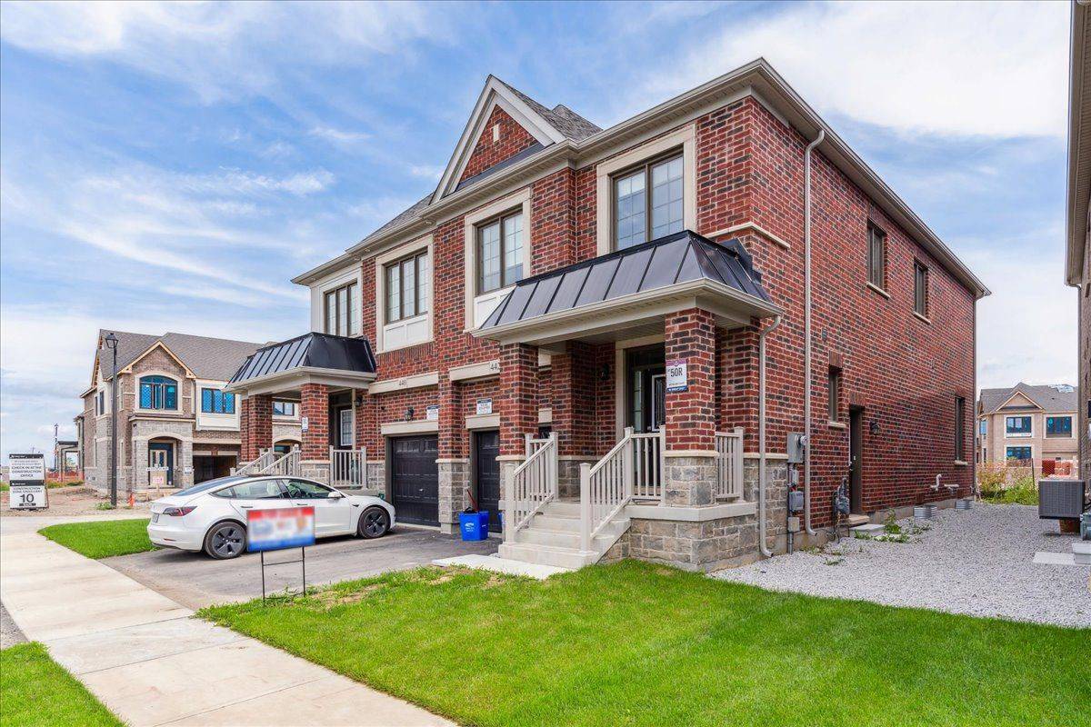 Milton, ON L9E 1T8,442 Bergamot AVE