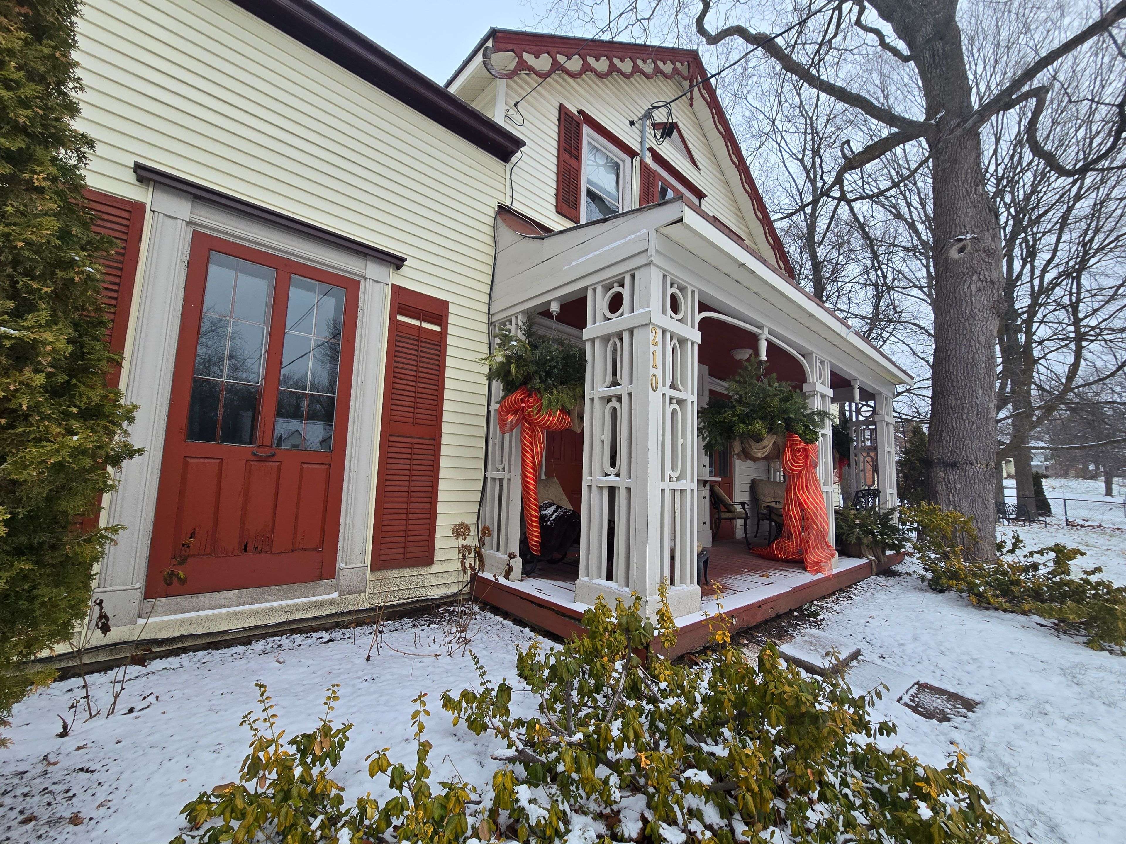 Centre Hastings, ON K0K 2K0,210 St Lawrence ST E