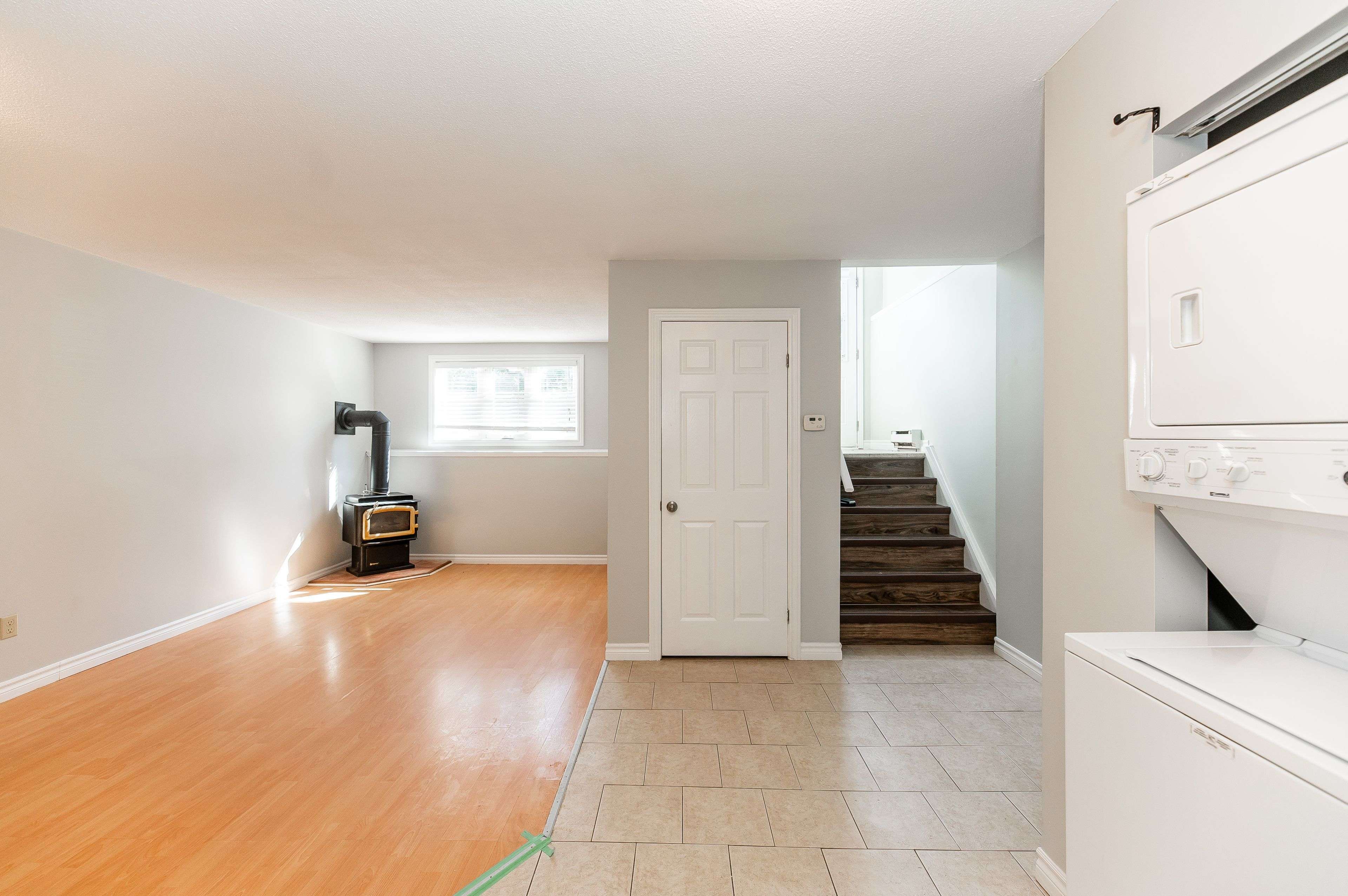 London South, ON N5Z 3L5,219 Emerson AVE #2