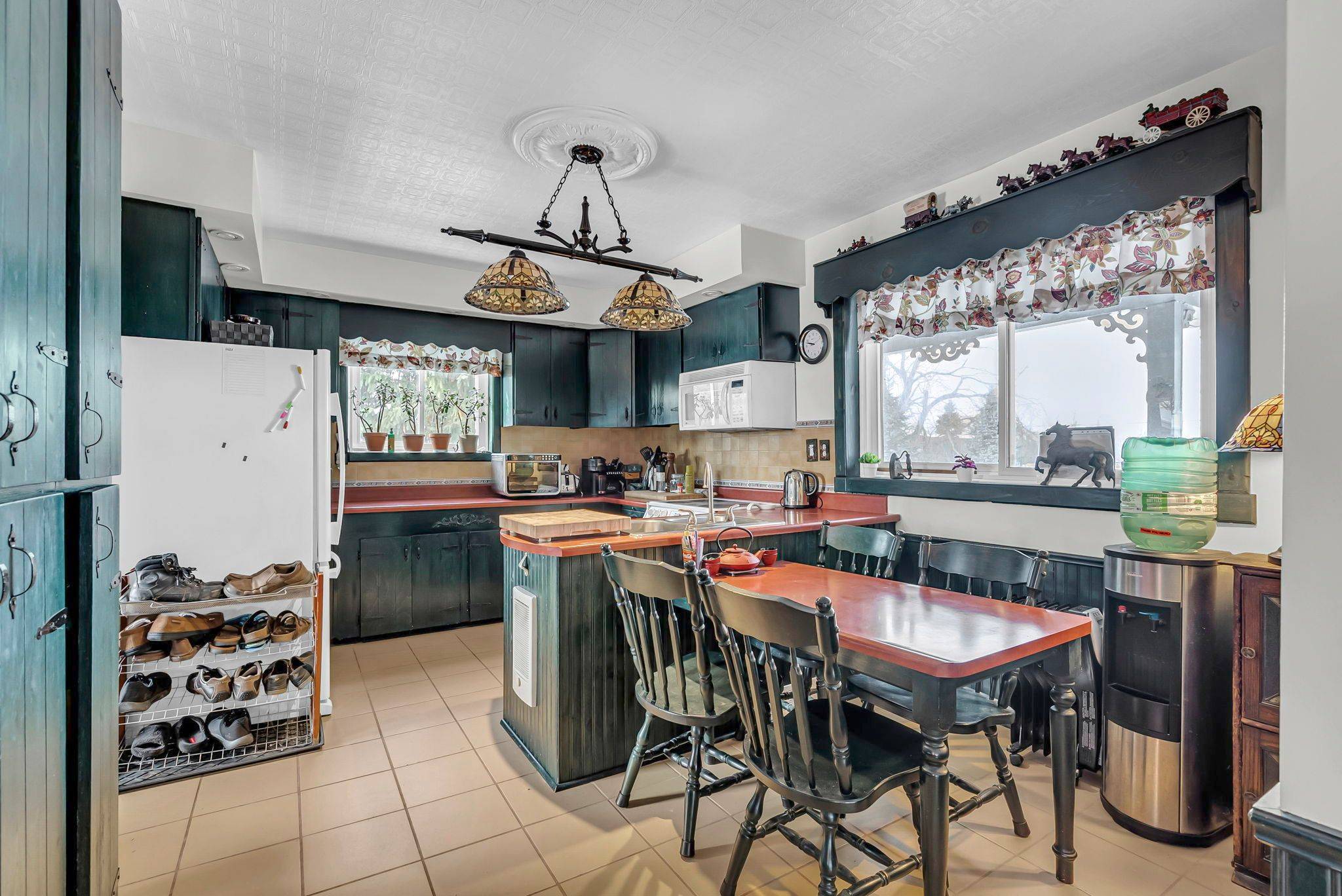 Cornwall, ON K6H 5R7,1590 Cornwall Centre RD