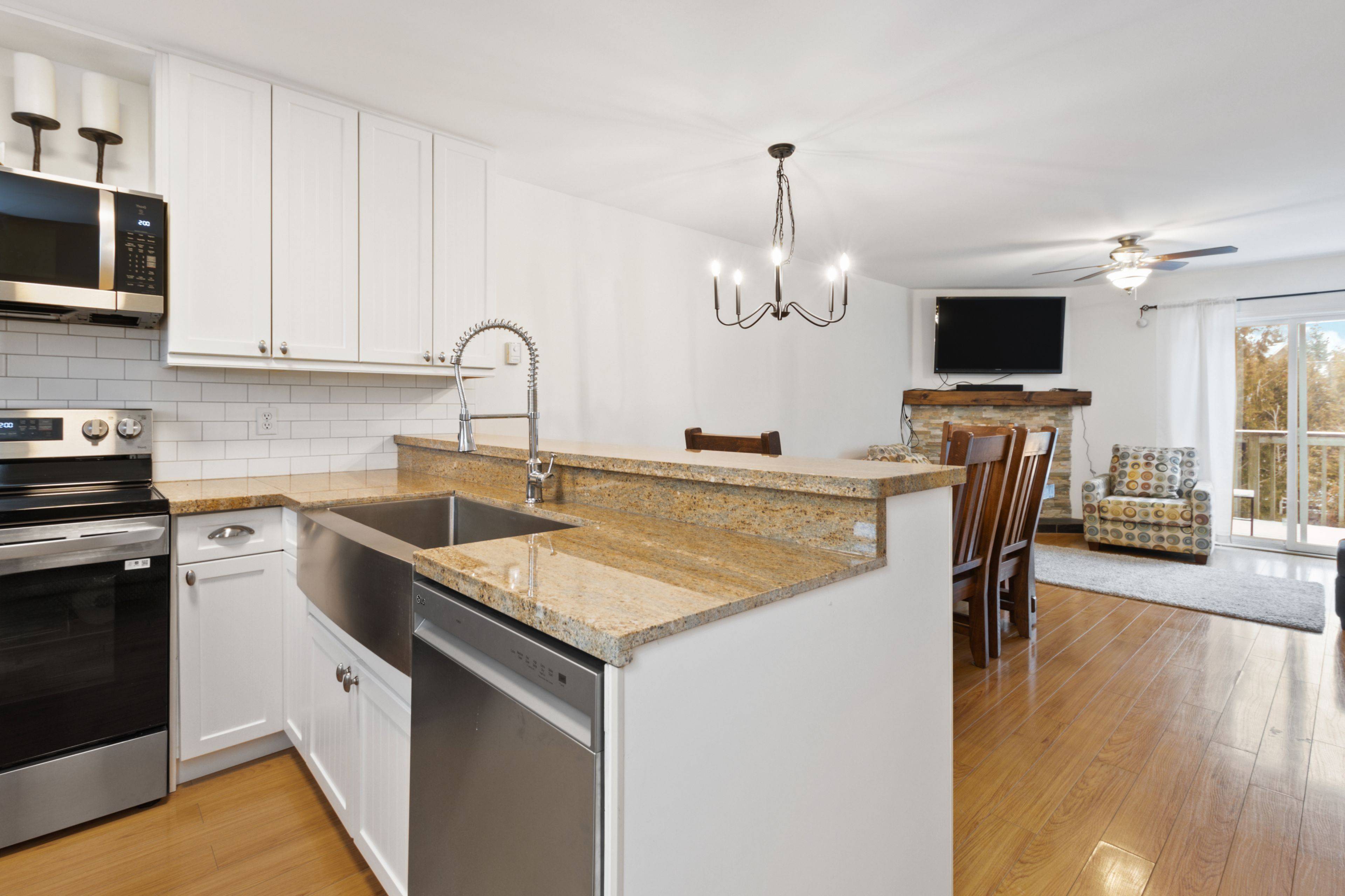 Blue Mountains, ON N0H 2P0,100 Alice ST W #65