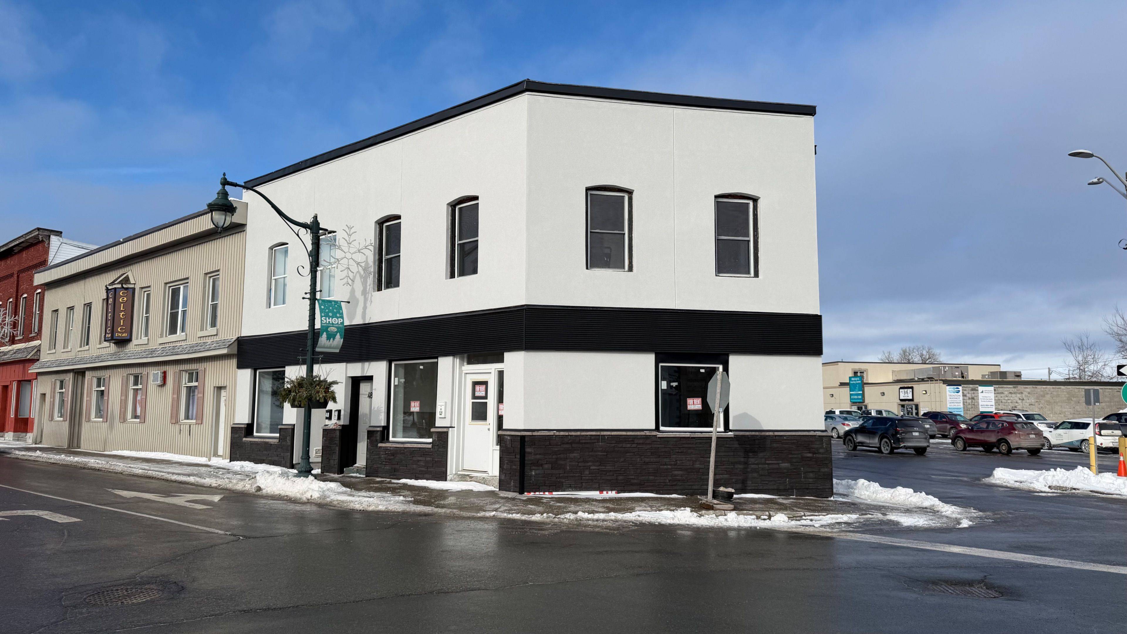 Quinte West, ON K8V 3V8,44 King ST