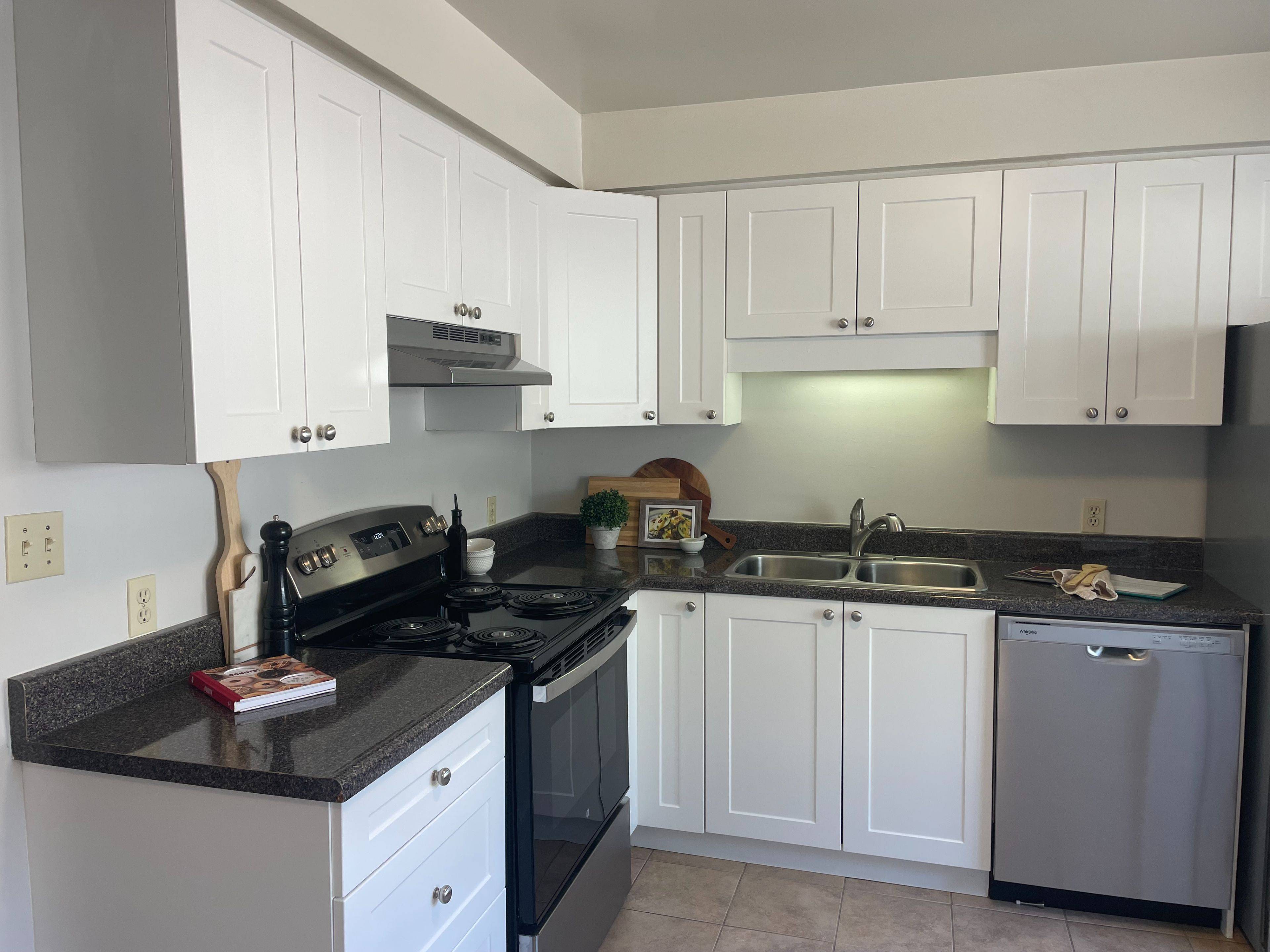 London South, ON N6J 4J3,135 BELMONT DR #67