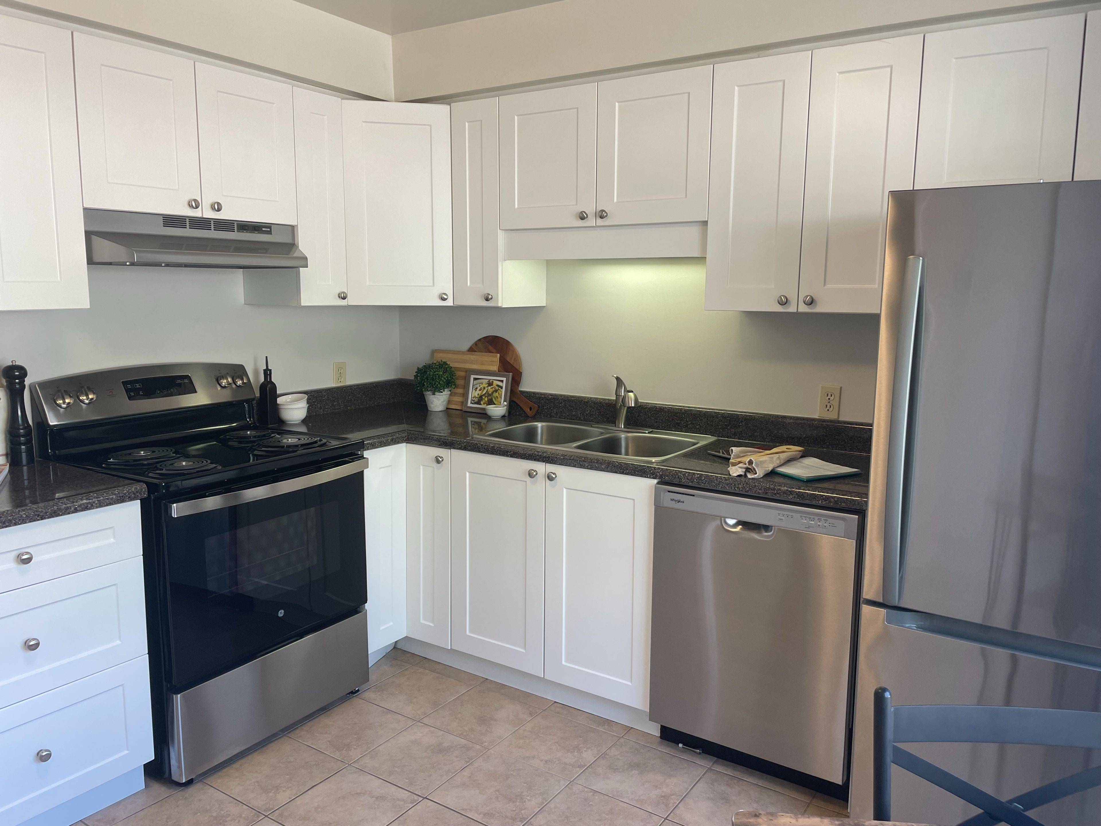 London South, ON N6J 4J3,135 BELMONT DR #67