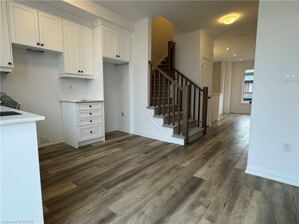 Brant, ON N3L 0N2,120 Court DR #23