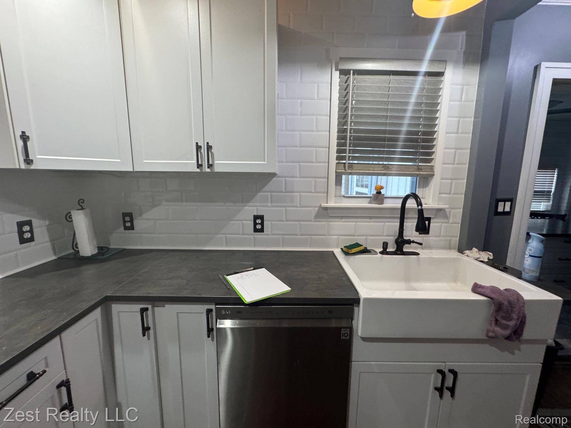 Detroit, MI 48209,7807 Whittaker ST