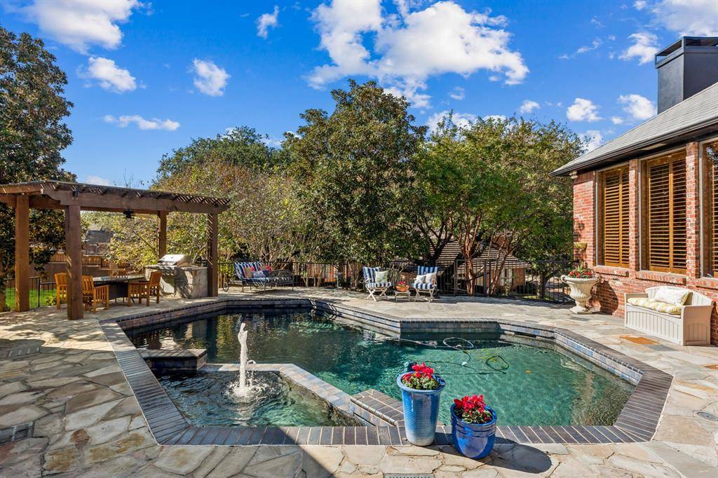 Irving, TX 75038,200 Hawn Court