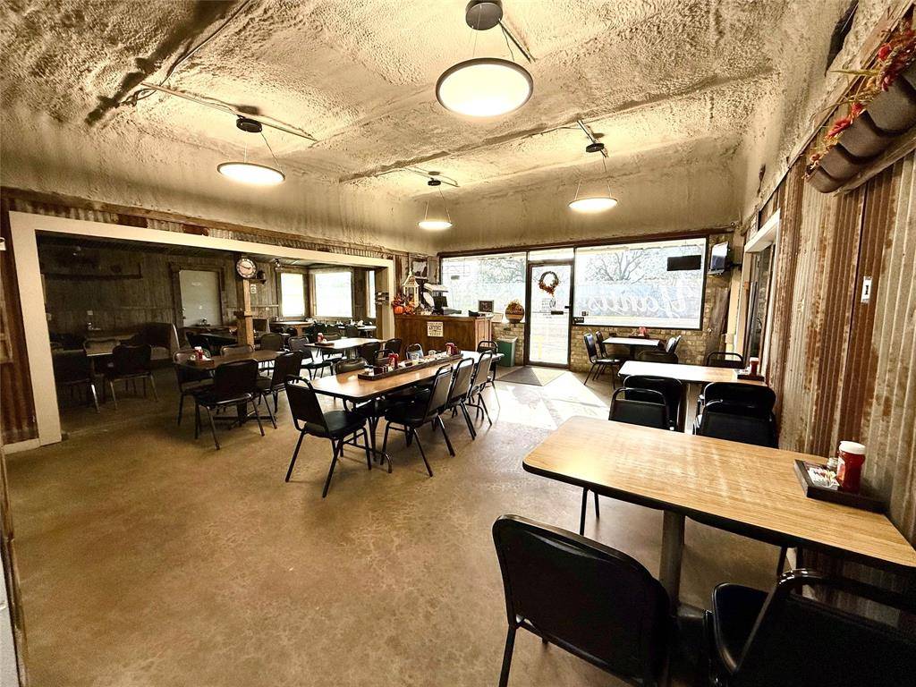 Yantis, TX 75497,108 S Main Street