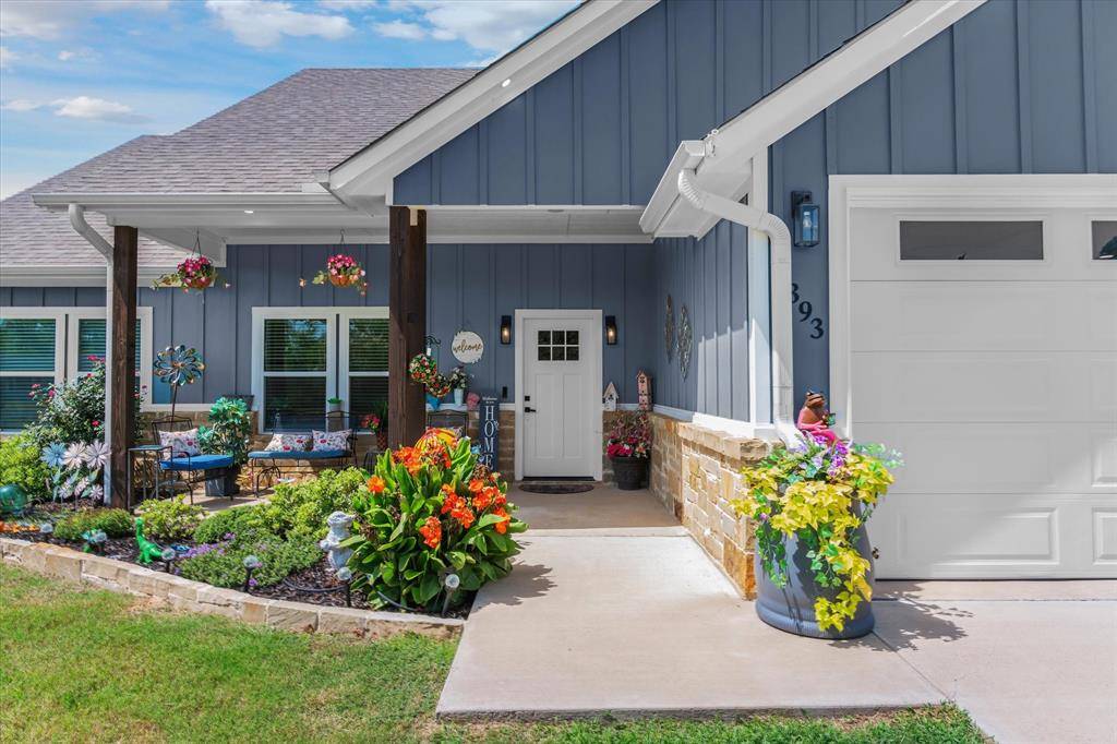 Van, TX 75790,393 E Pennsylvania Avenue