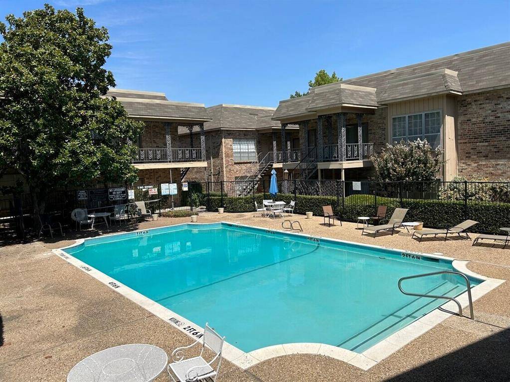 Fort Worth, TX 76109,4347 Bellaire Drive S #132S