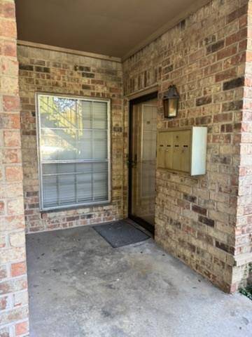 Fort Worth, TX 76109,4347 Bellaire Drive S #132S